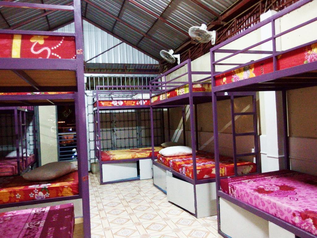 B52 Hostel Phnom-Penh Kamer foto