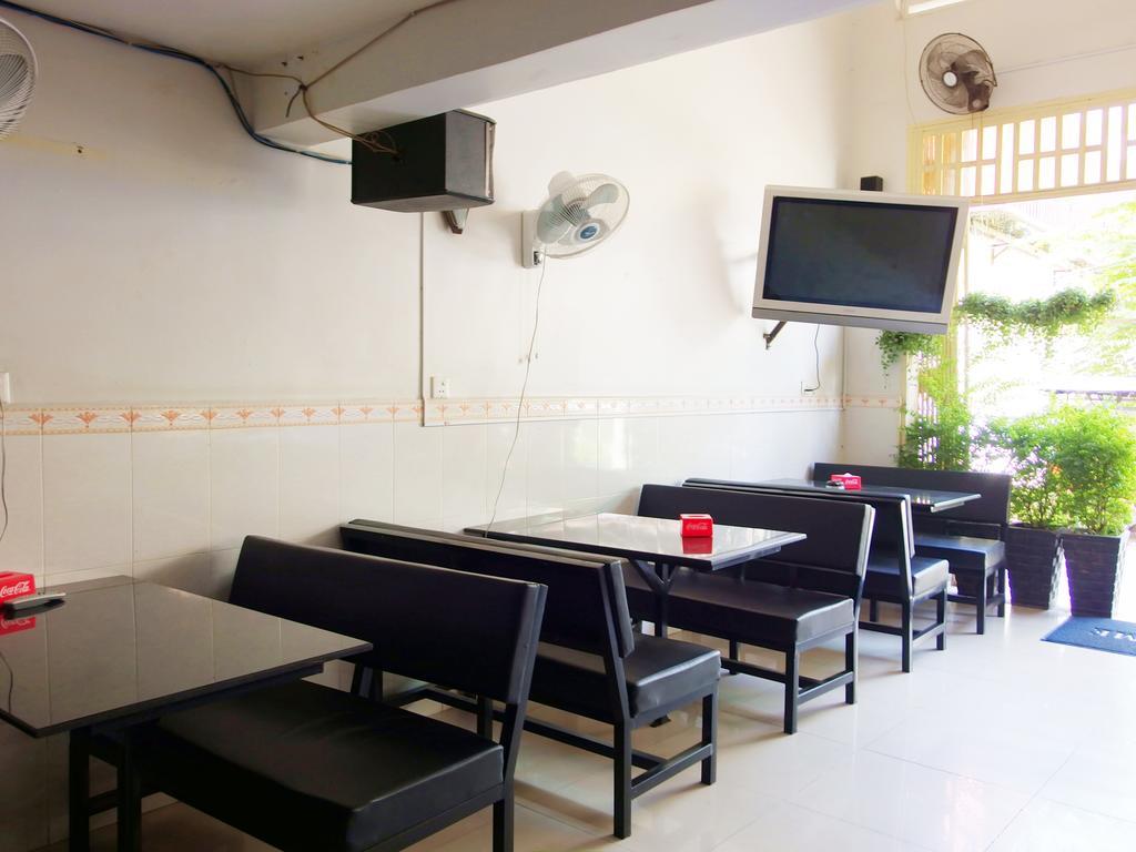 B52 Hostel Phnom-Penh Buitenkant foto